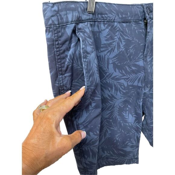 Mutual Weave Men’s Blue Tropical Chino Shorts - Picture 4 of 8